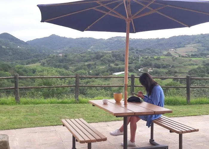 Alojamento de Acomodação e Pequeno-almoço Kanpoeder - Adults Only 3*