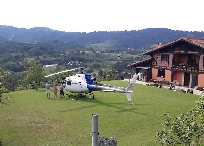 Alojamento de Acomodação e Pequeno-almoço Kanpoeder - Adults Only 3*